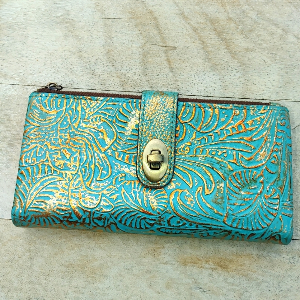 Patricia Nash Metallic Turquoise Annesley Wallet
